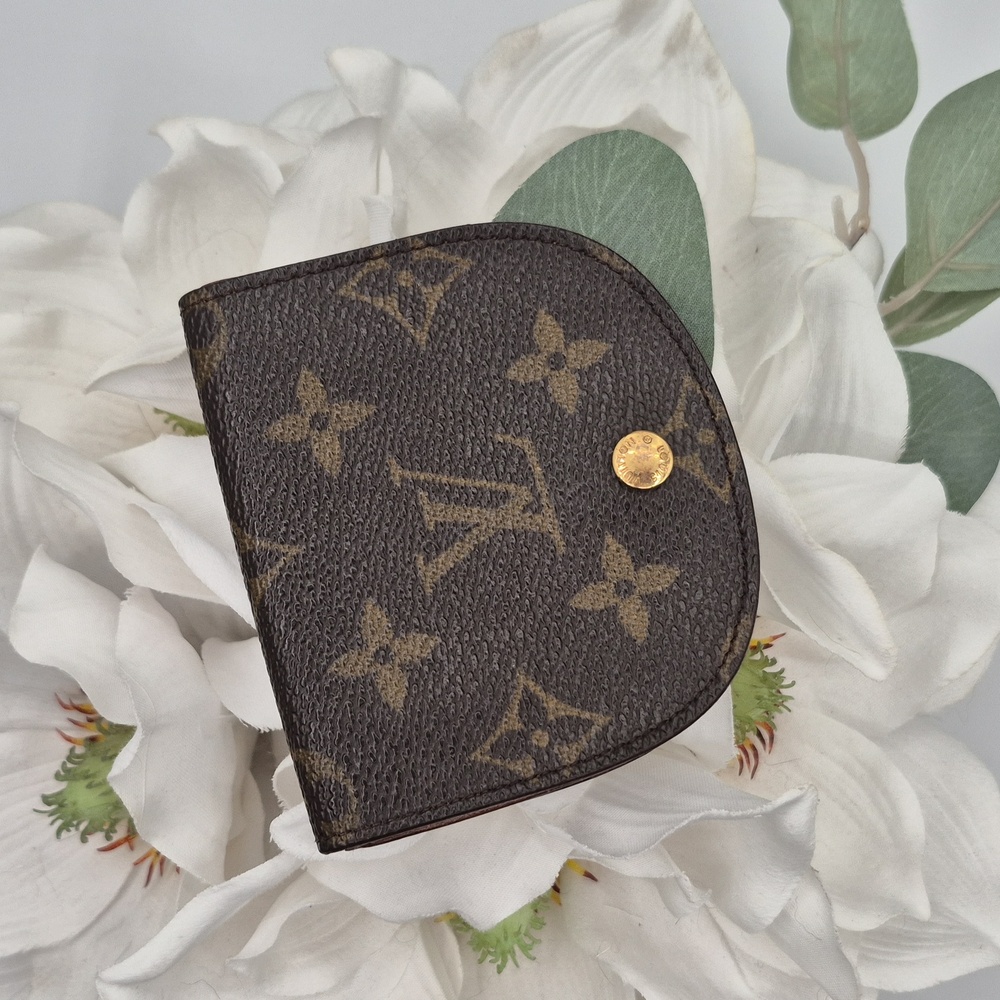 AUTHENTIC Louis Vuitton Brown Monogram Wallet
